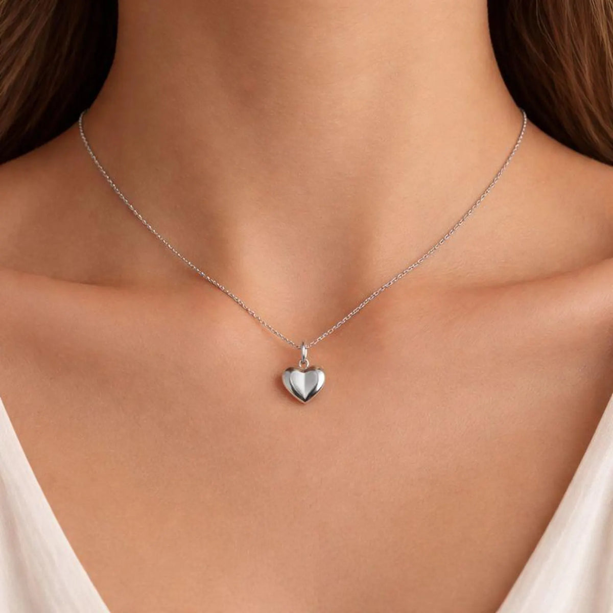925 Ayar Gümüş Kalp Kolye – Minimalist ve Zarif Kalp Tasarımı